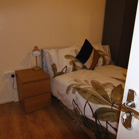 Entire Appartment Near Birmingham City Esterno foto