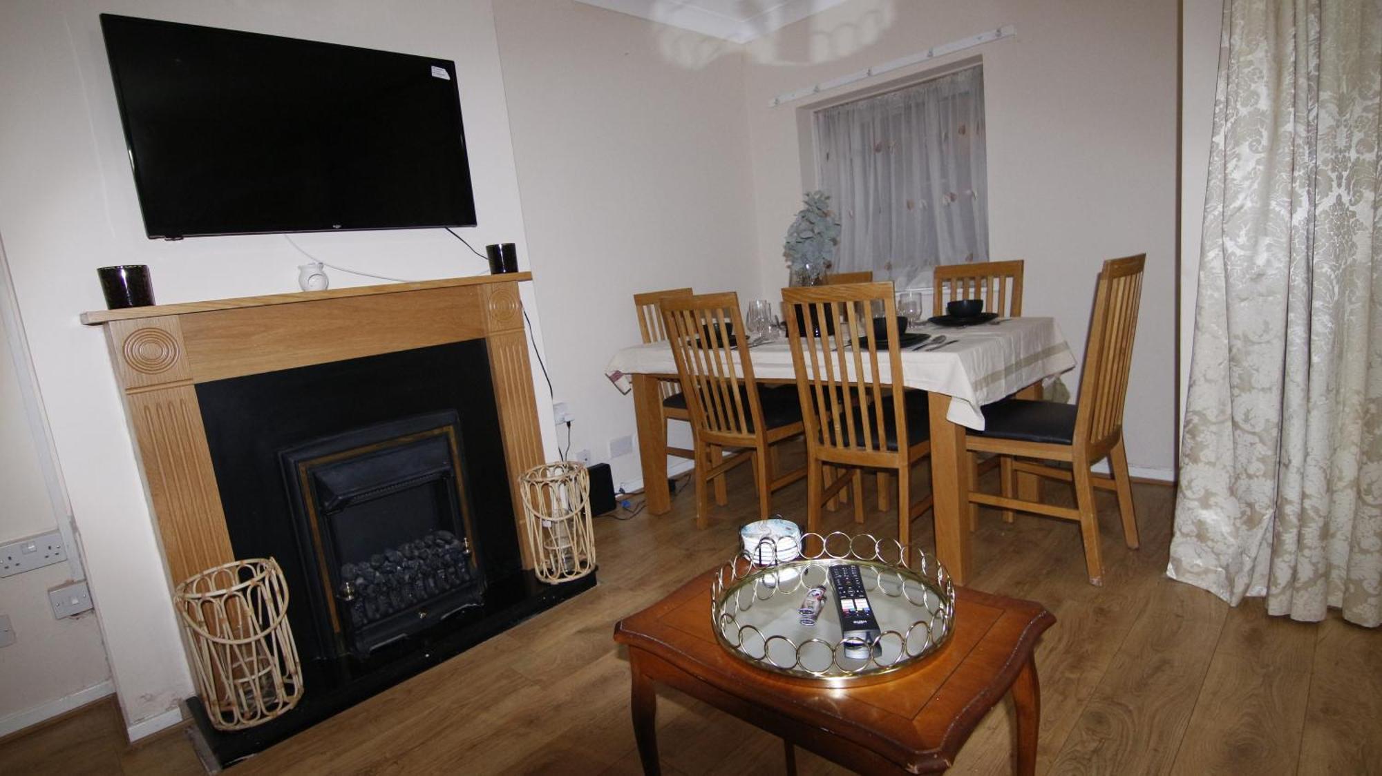 Entire Appartment Near Birmingham City Esterno foto